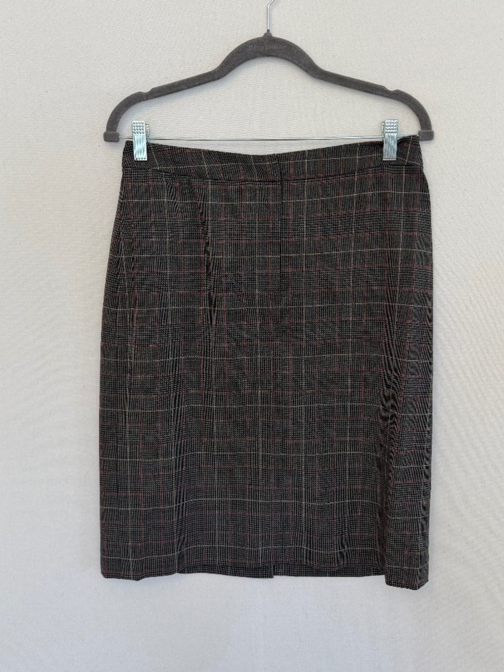BROOKS BROTHERS Women’s Size 8 Black & Gray Plaid Wool Pencil Skirt